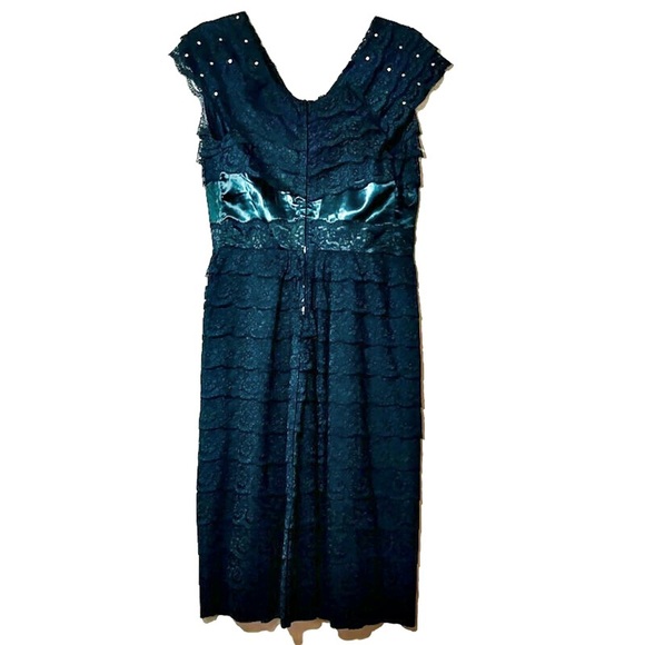 1960s Vintage Black Lace Tiered Sleeveless Rhinestone Satin-Bow Pencil Dress - Picture 2 of 14